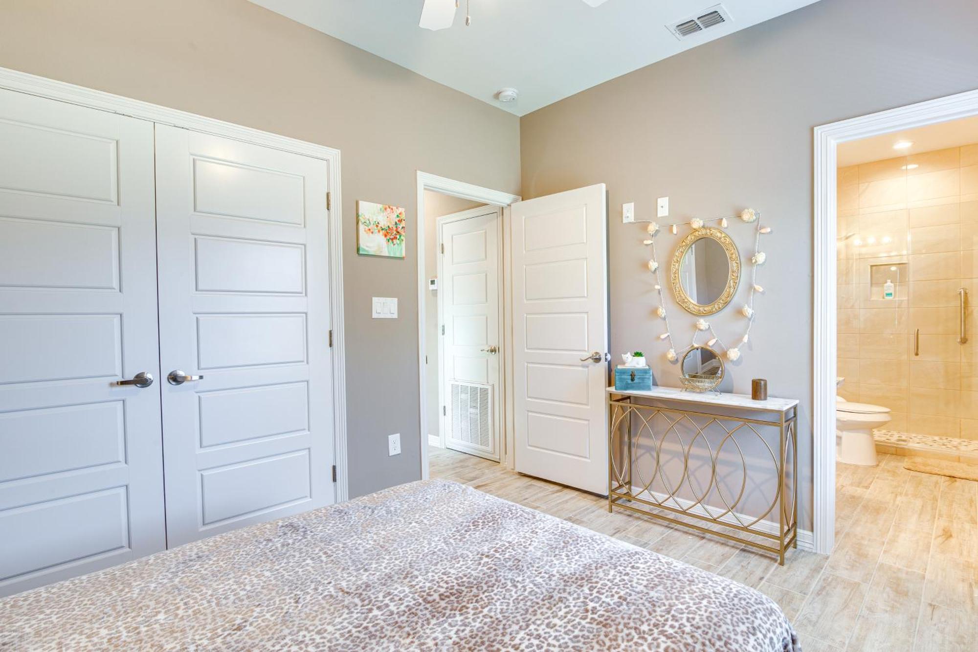 Pet-Friendly Brownsville Apartment With Yard! Exterior photo